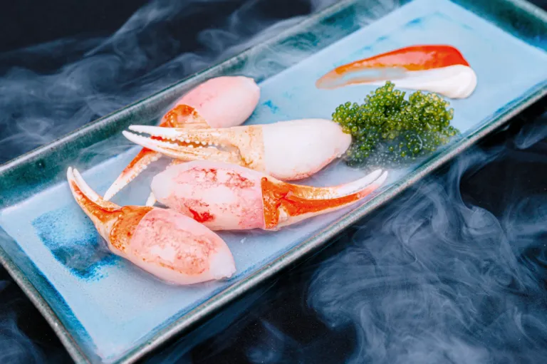Snow Crab Leg Claws Ring Cut